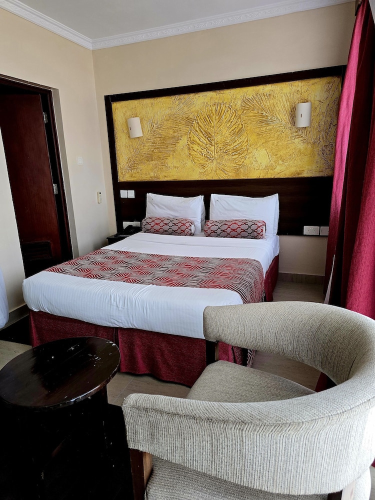 Vittoria Suites 22/50