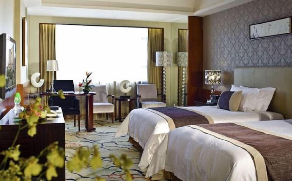 Eurasia International Hotel 18/42