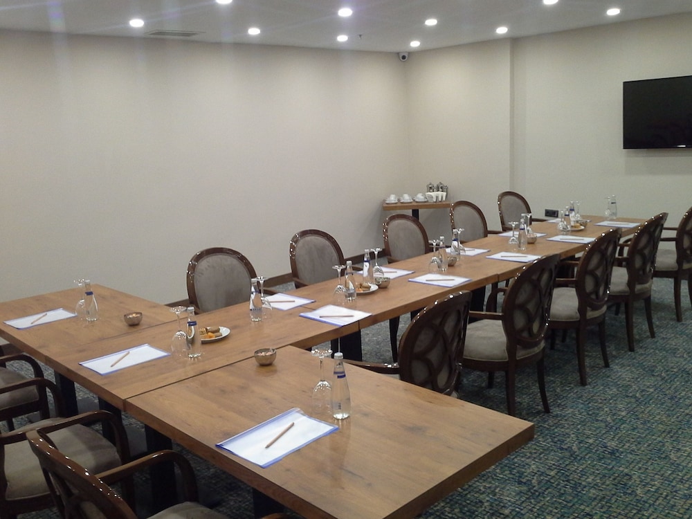 Loveyou Hotel Ayayorgi 46/51