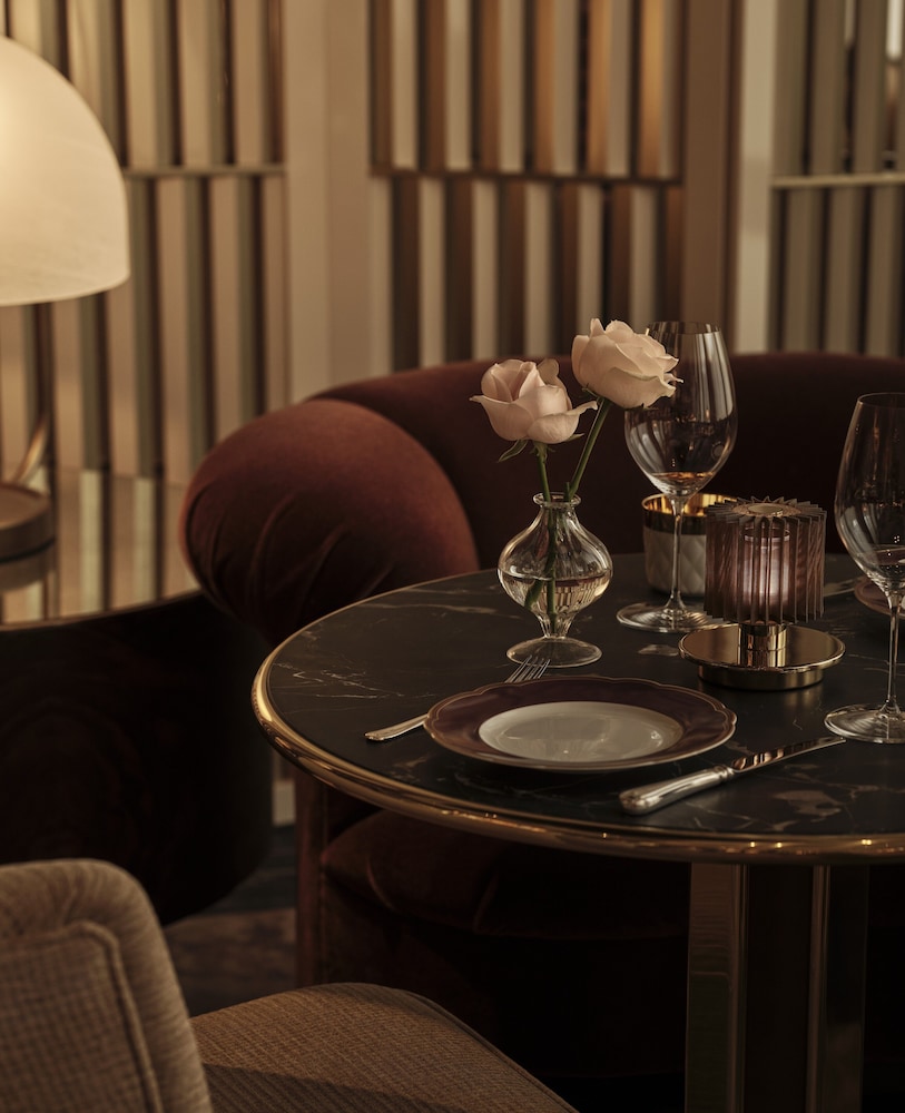 The Chancery Rosewood 39/49
