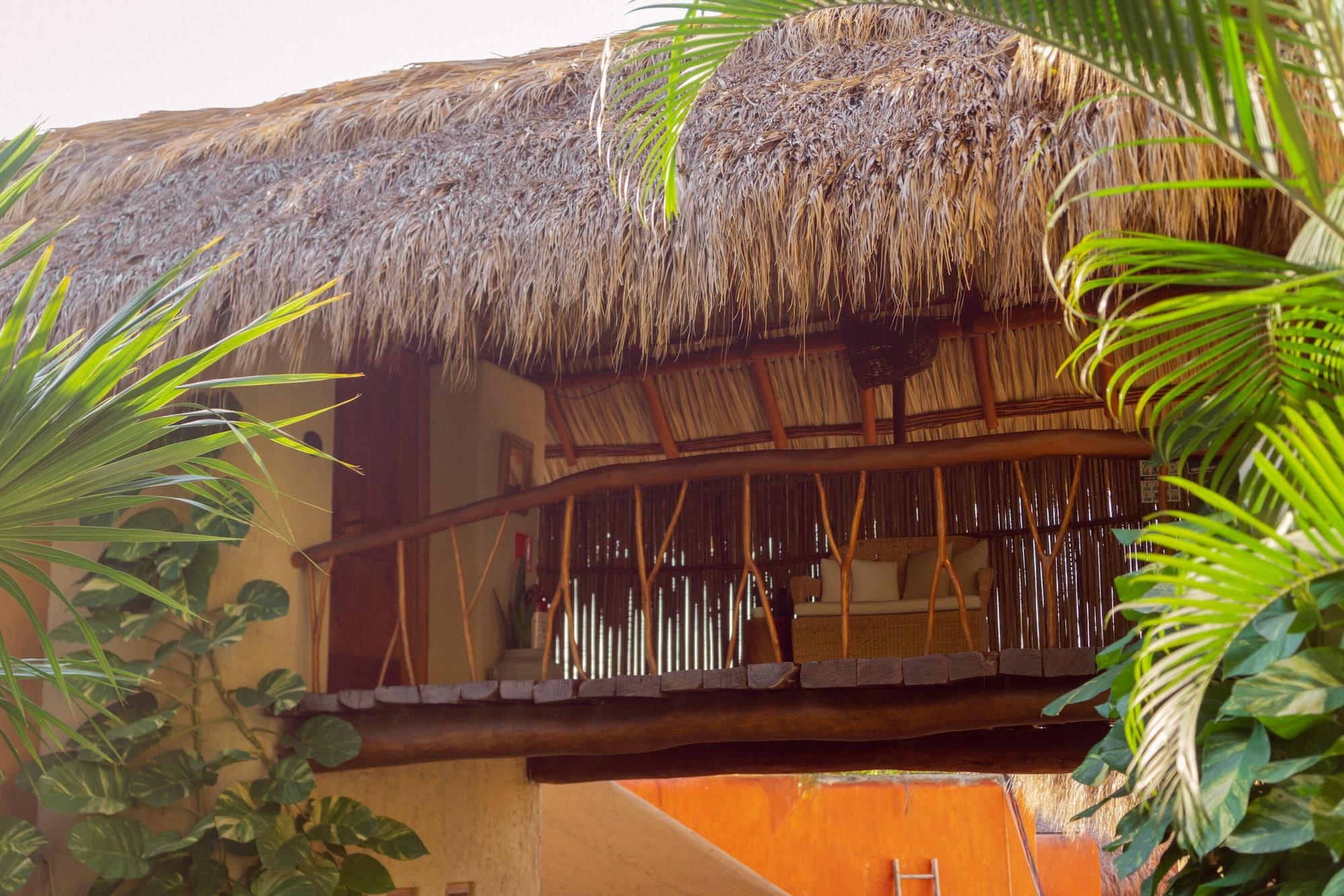 LA VILLA LUZ 7/50