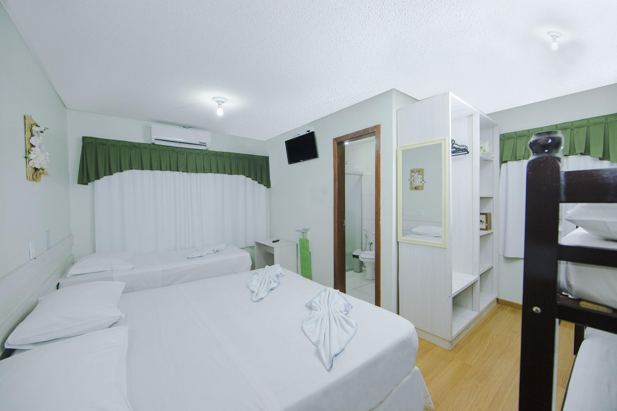 Room, Quintuple