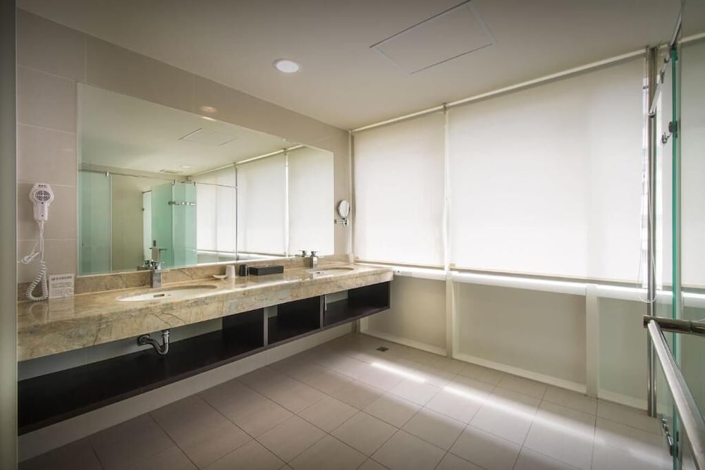 New Taipei Hot Spring Hotel 48/50