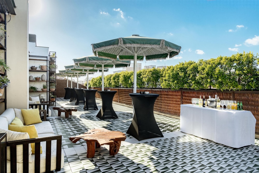 Radisson Blu 1882 Hotel Sagrada Familia Barcelona (ex. Hotel Barcelona 1882) 75/76