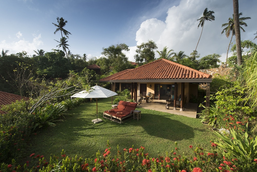 Cape Weligama 3/72