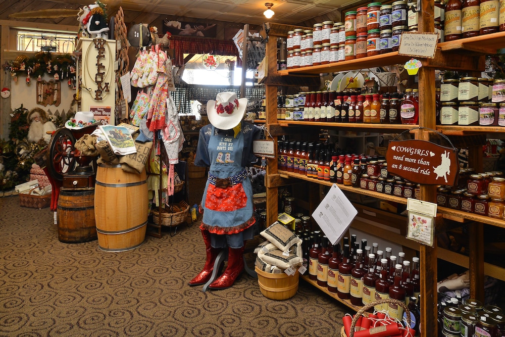Buffalo Bill Village 33/38