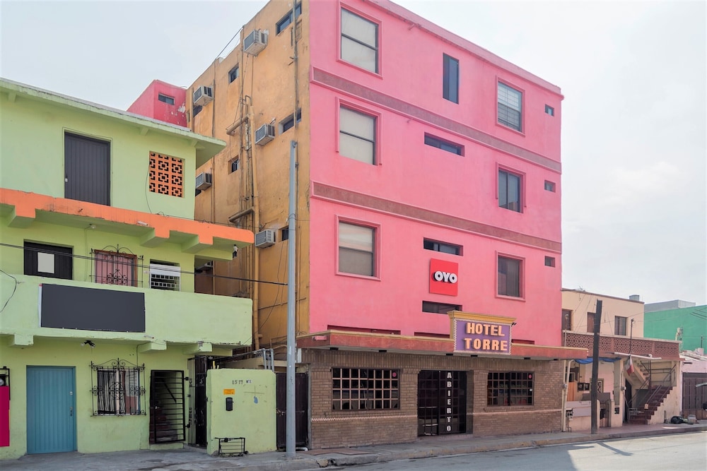 OYO Hotel Torre 4/21