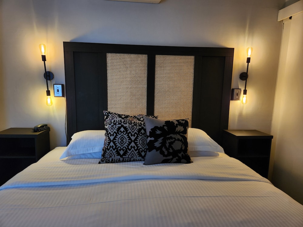 Little Scotia Guest House 7/21