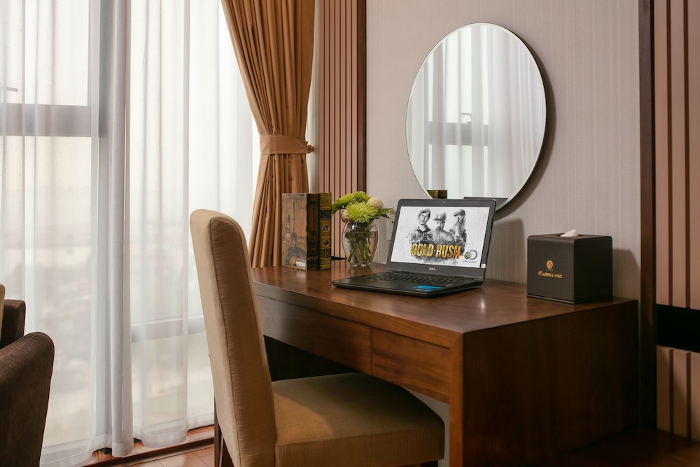 Ha Long Marina Hotel 28/32