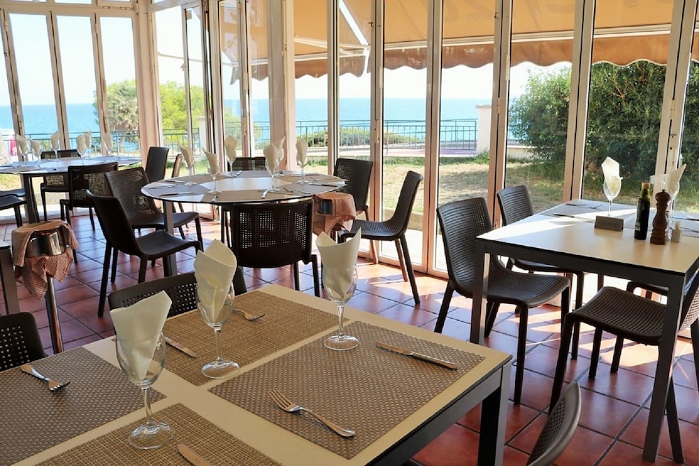 Apartamentos Deauville 25/50