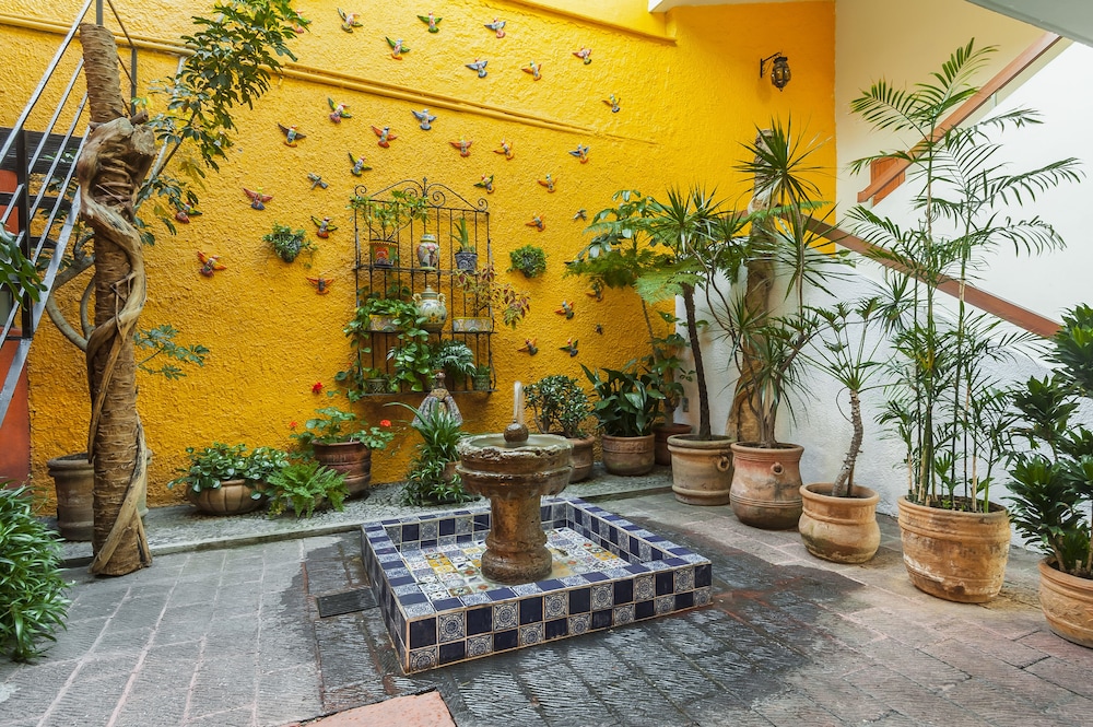 Hotel Isabel 11/65