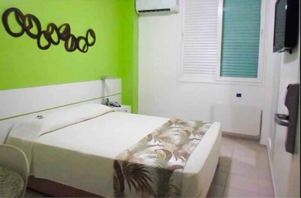 Coqueiros Express Hotel 8/26