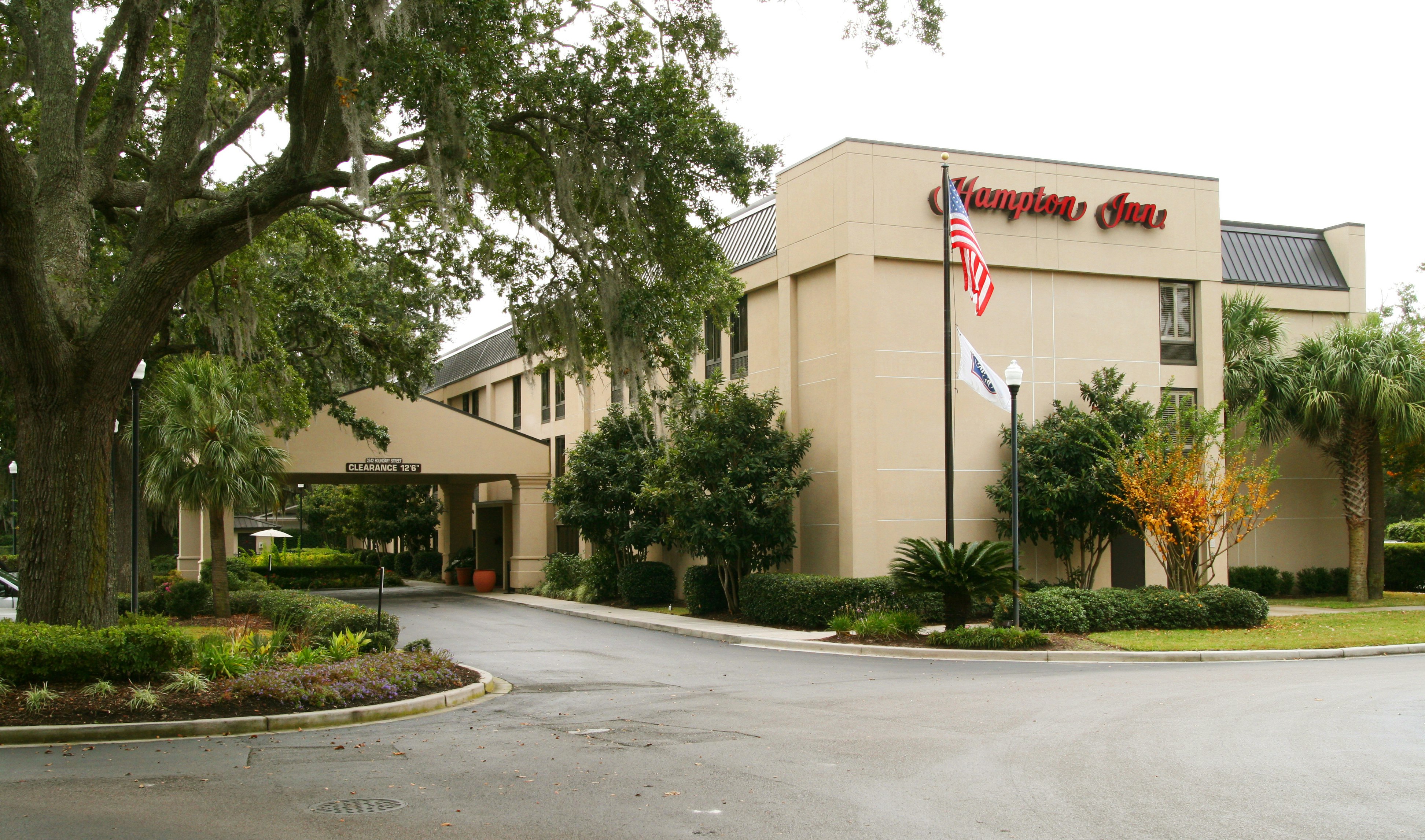 HAMPTON INN BEAUFORT