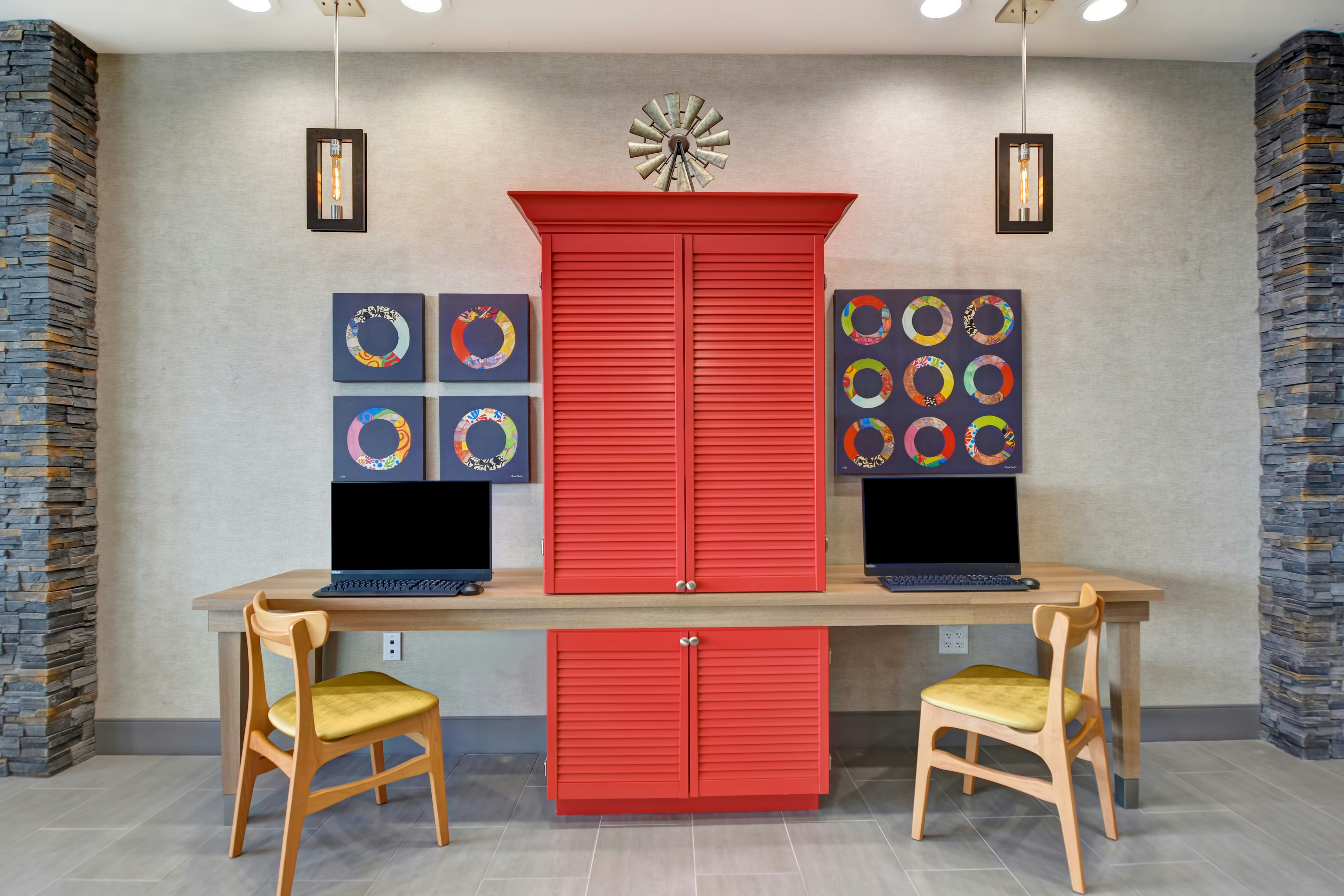 Home2 Suites By Hilton Pecos 46/51