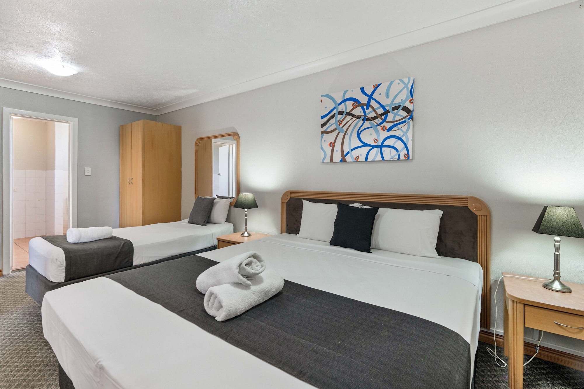 1 BEDROOM, APARTMENT