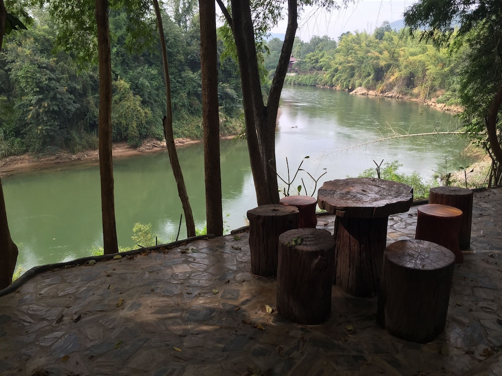 SAIYOK RIVER HOUSE 27/52