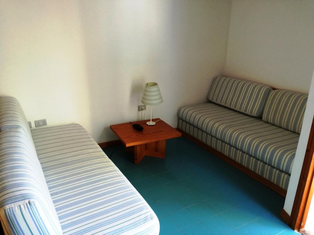 HOTEL KYRIE ISOLE TREMITI 18/40