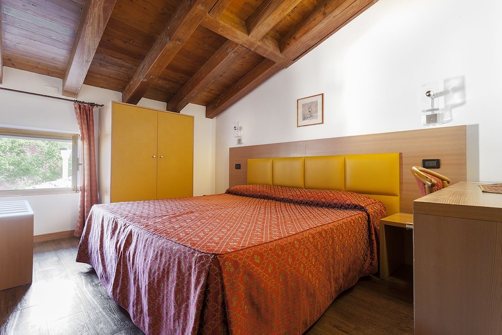Hotel Patriarca 25/68