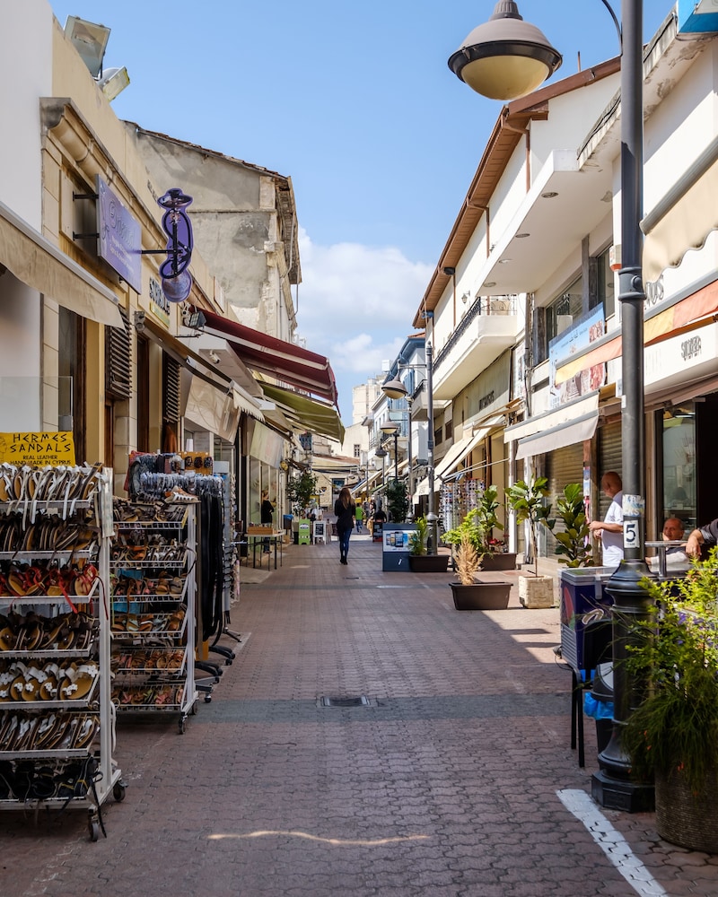 La Maltese Boutique Limassol 39/50