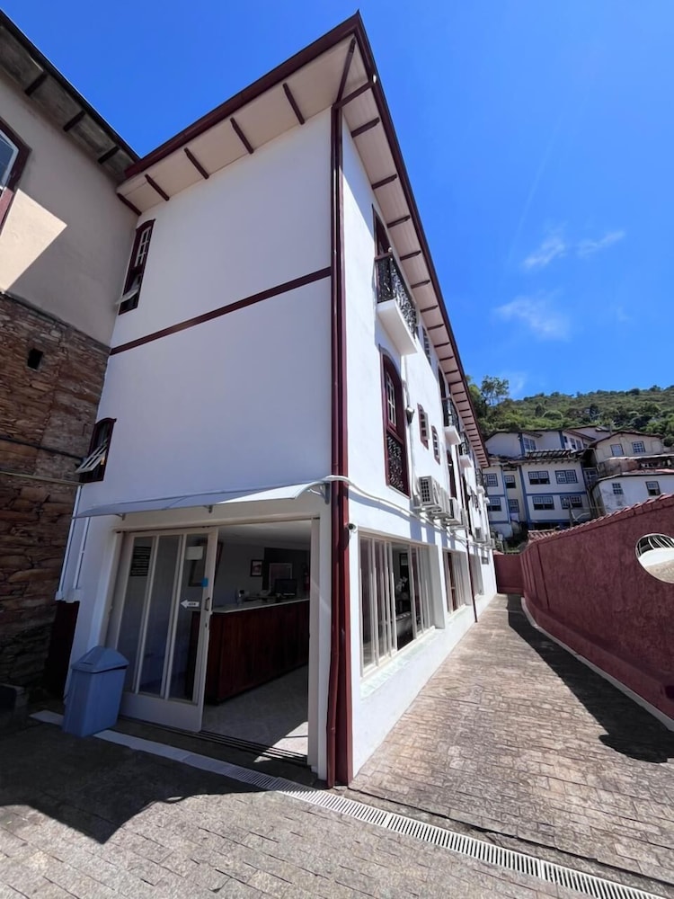 Pousada Casa Dos Contos 2/39