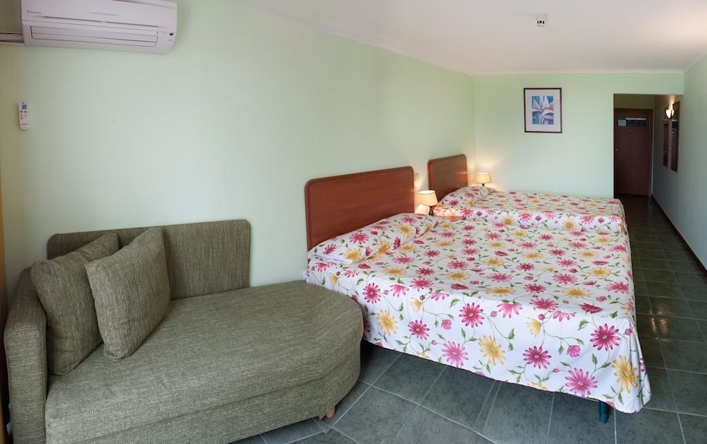 MALIBU ALBENA 24/59