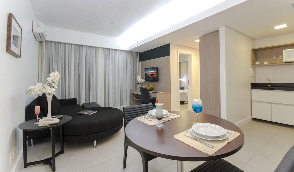 Hotel Adrianopolis All Suites 47/65