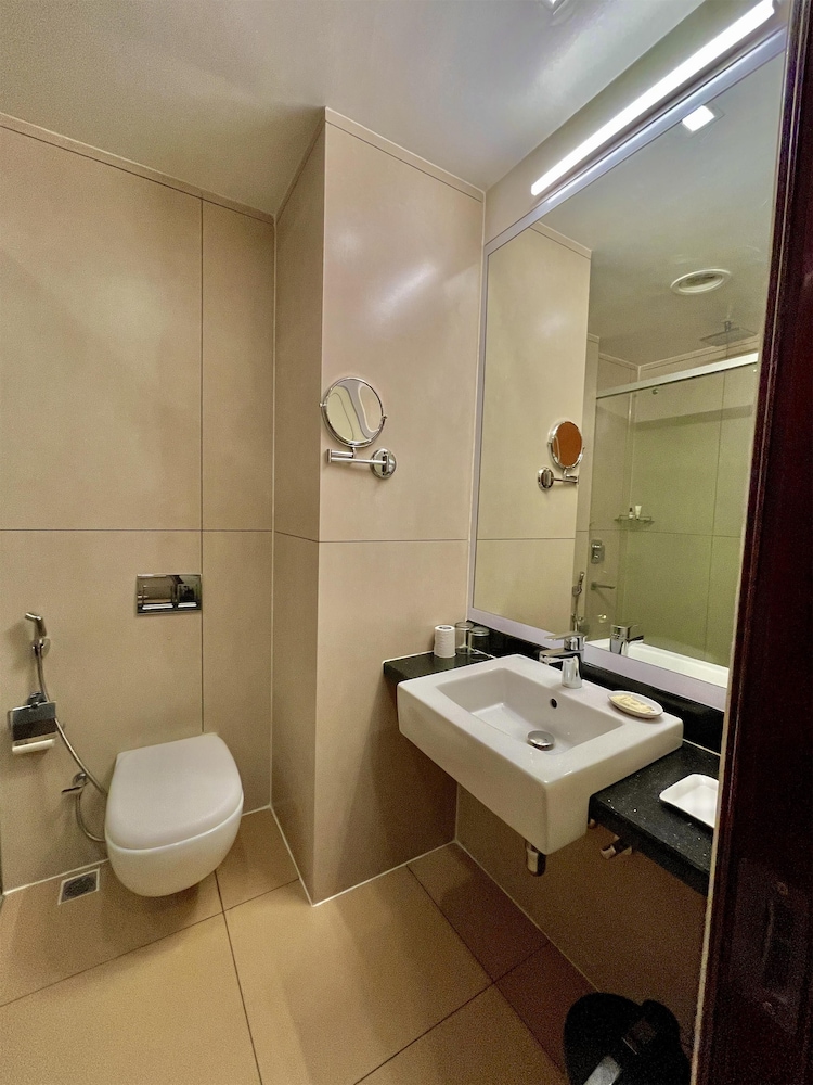 غرفة سوبيريور بسرير كينج، Best Western Tirupati Hotel 7/9