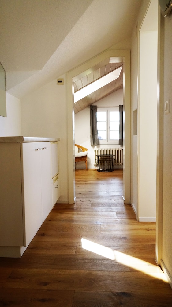 Adventure Guesthouse 7/45