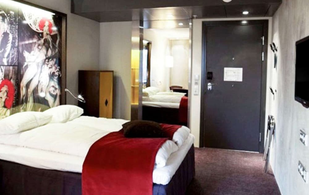 Comfort Hotel Square 9/37