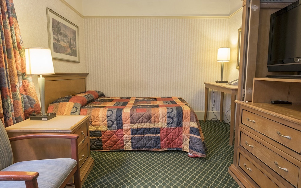 Union Square Plaza Hotel 51/77