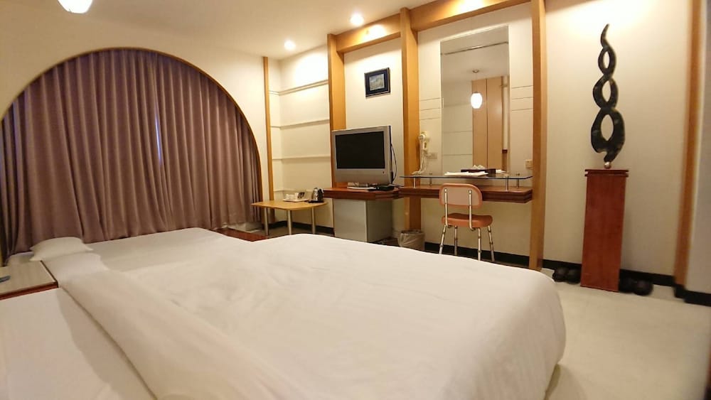 Hwa Nan Hotel 41/70