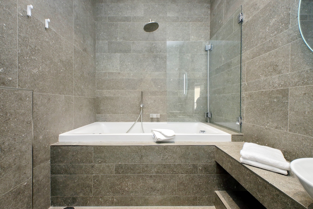 Youroom Carrozze 44/50