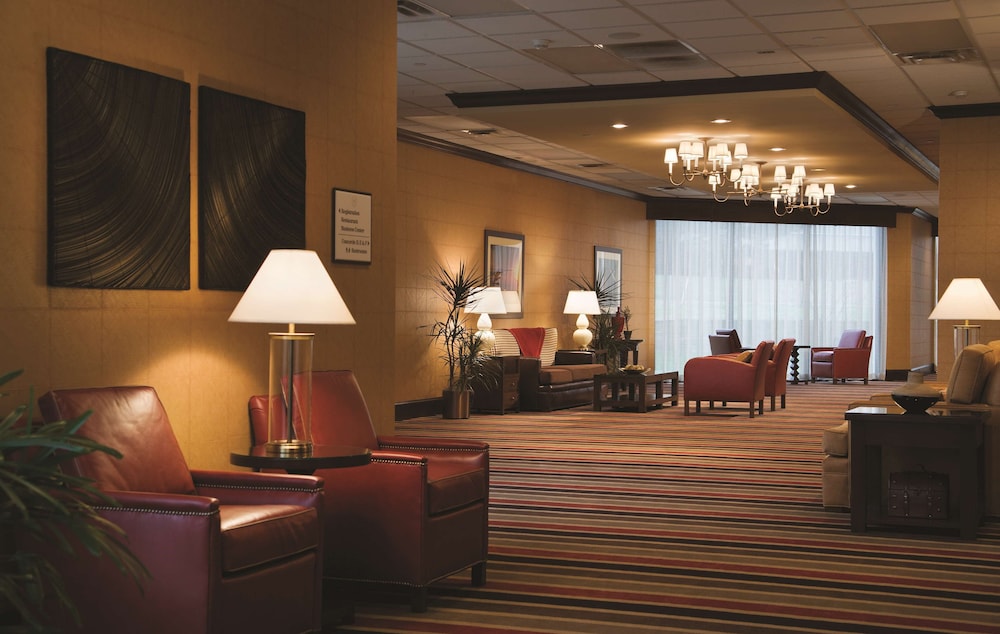 Doubletree Cincinnati Airport 17/34