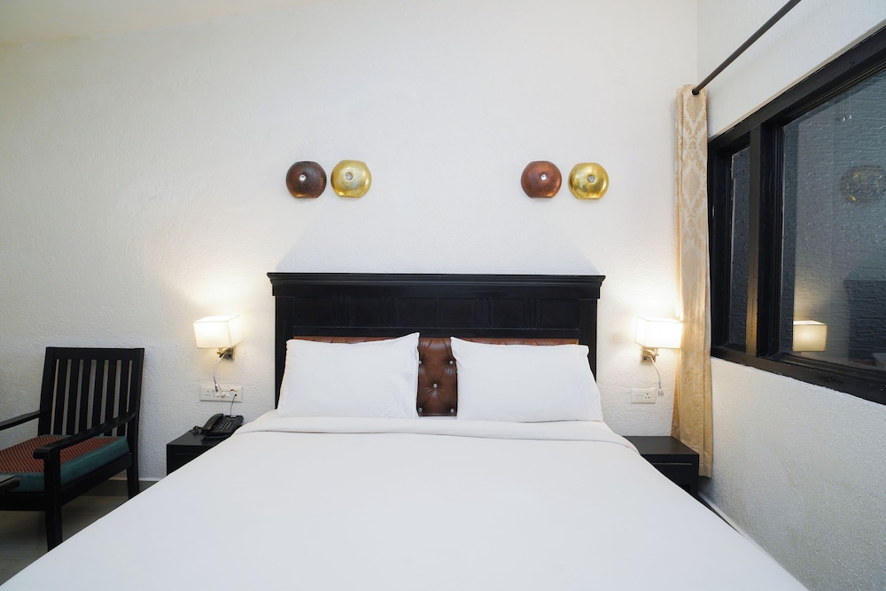 Hotel Ishan A Riverside Retreat photo3