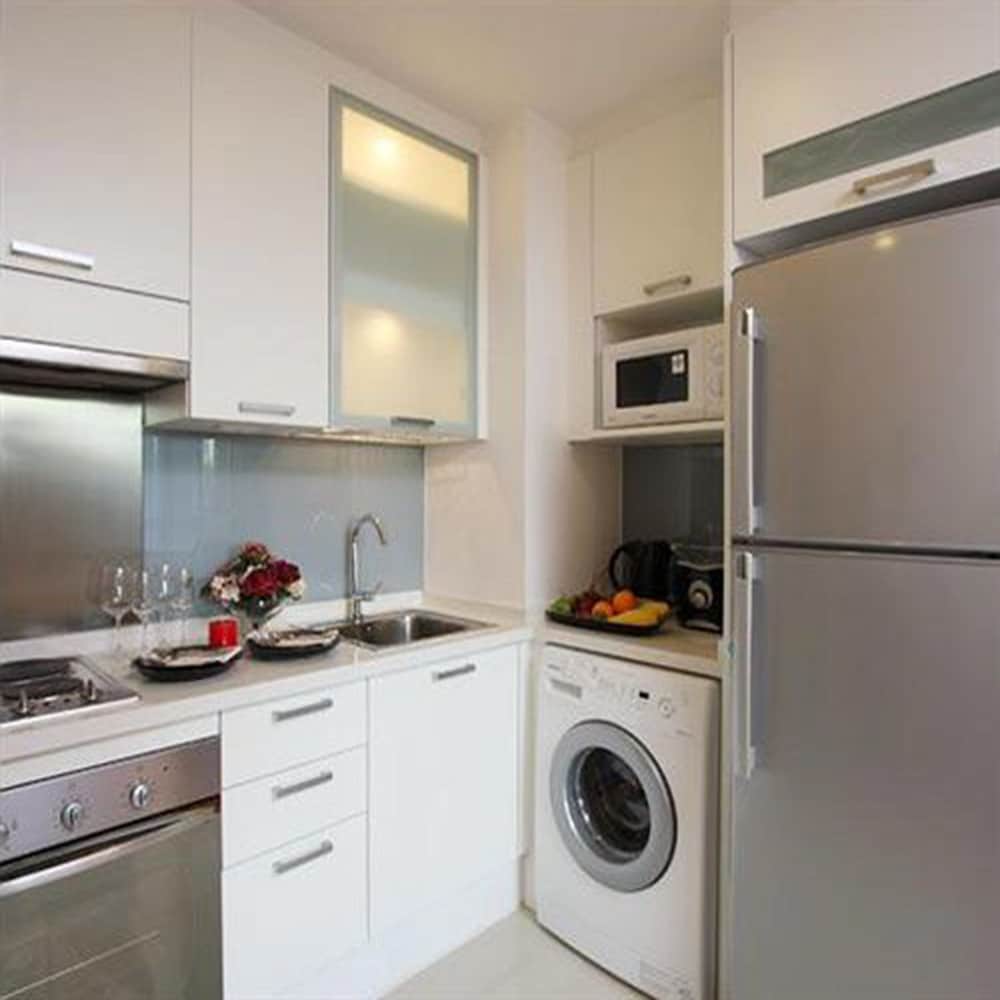 D Varee Montara Thonglor 25 70/70