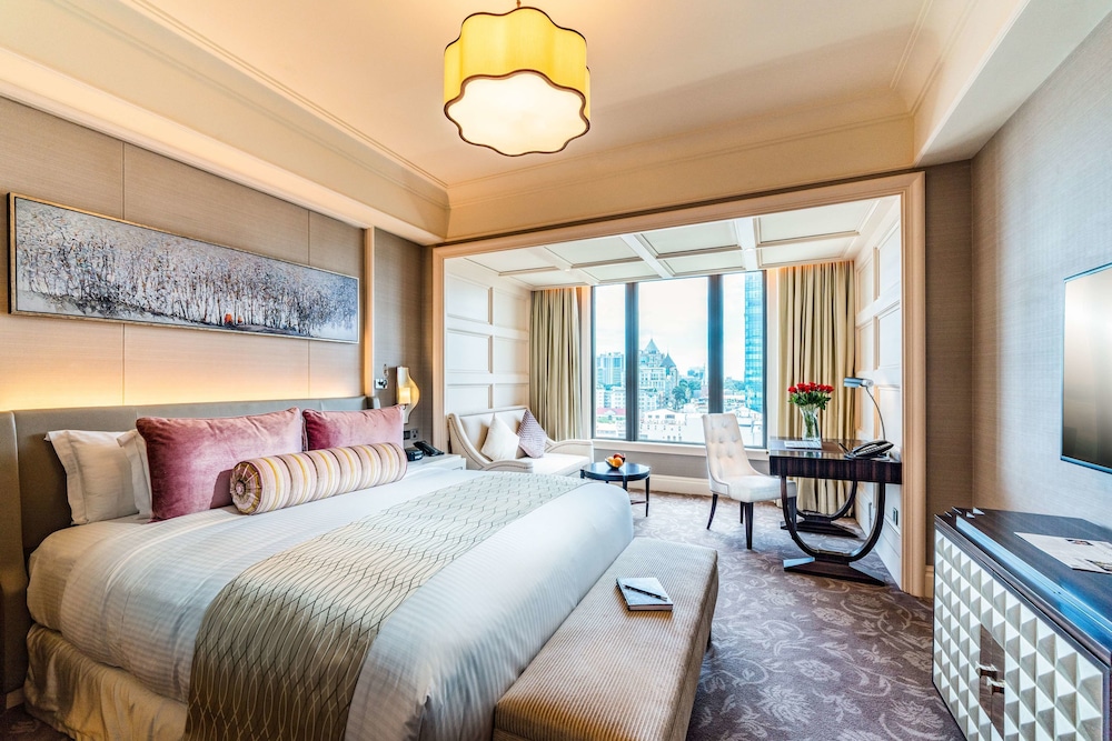 Caravelle Hotel Saigon 23/80