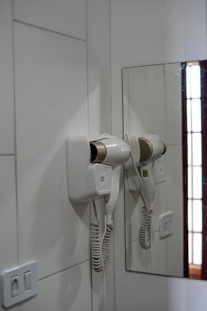 Paraiso Barra Hotel 25/50