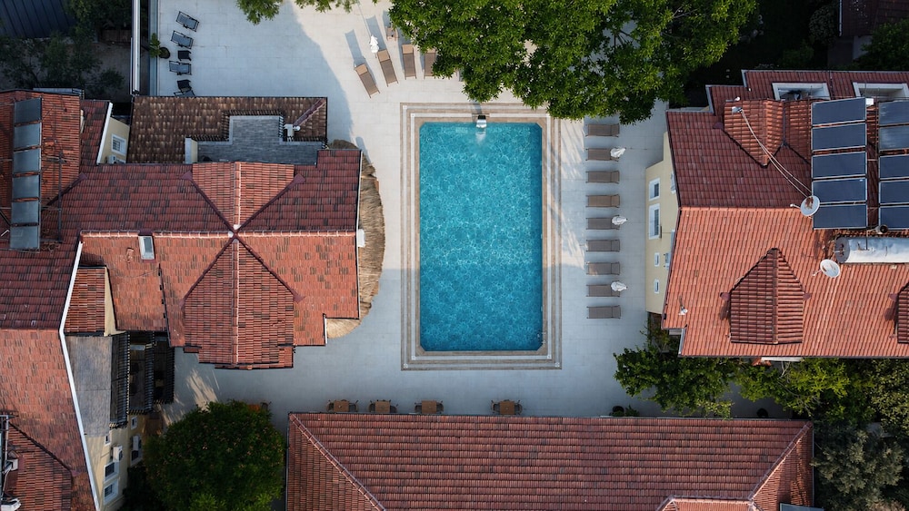 Gunes Hotel & Apartments 5/46