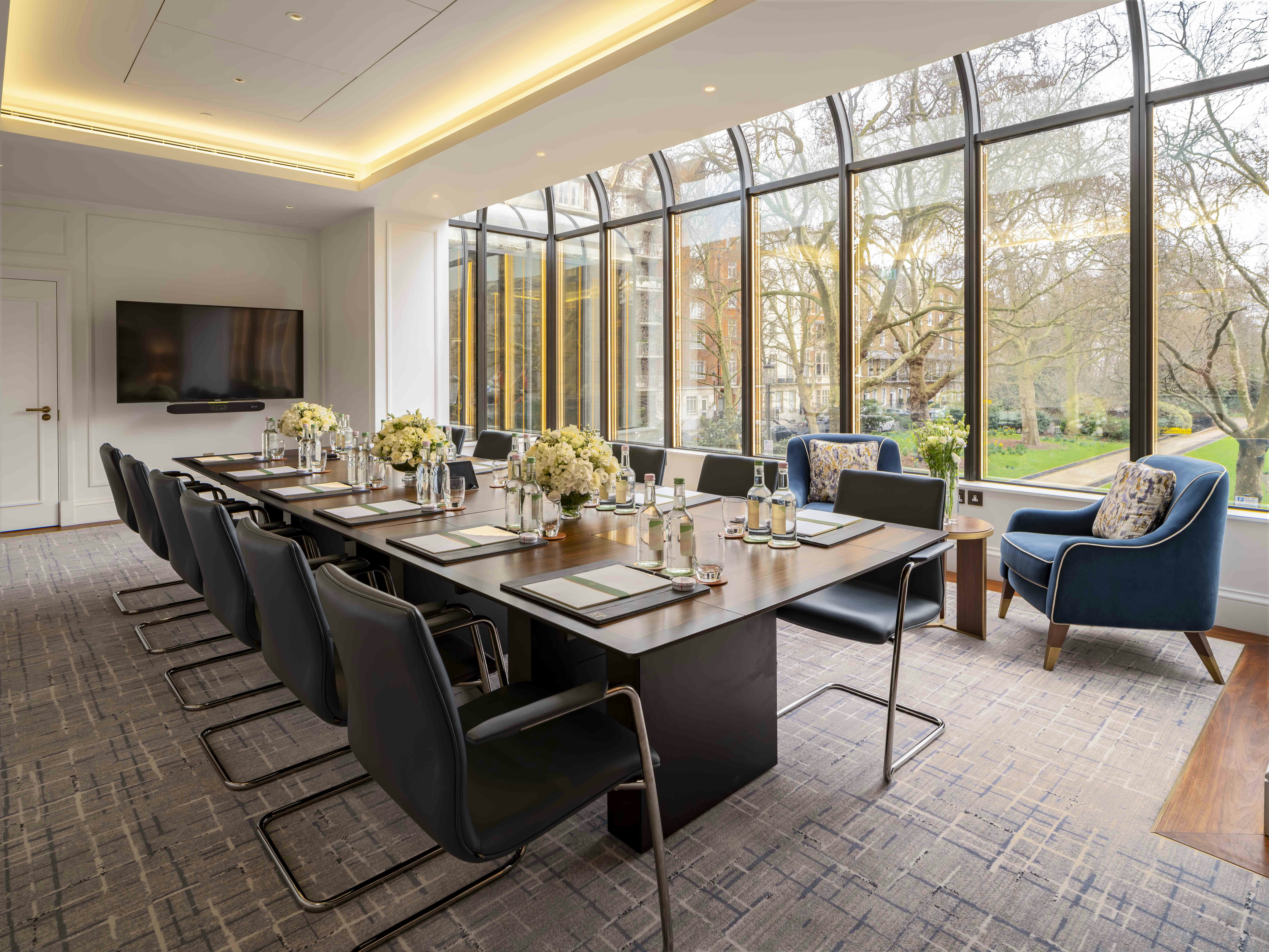 Jumeirah Carlton Tower London 42/46