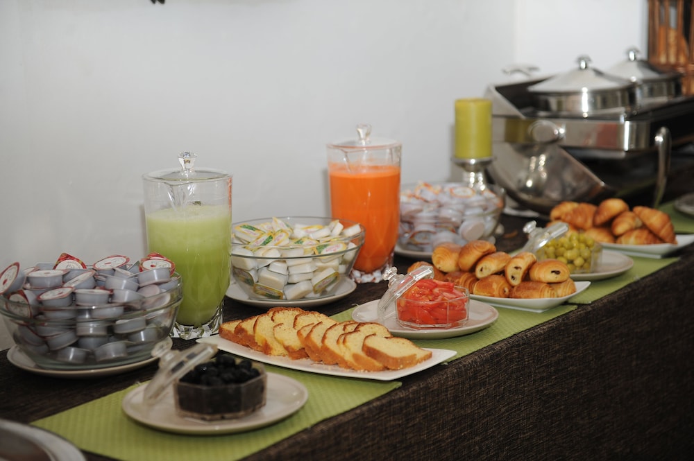 Manzil Hotel 11/21