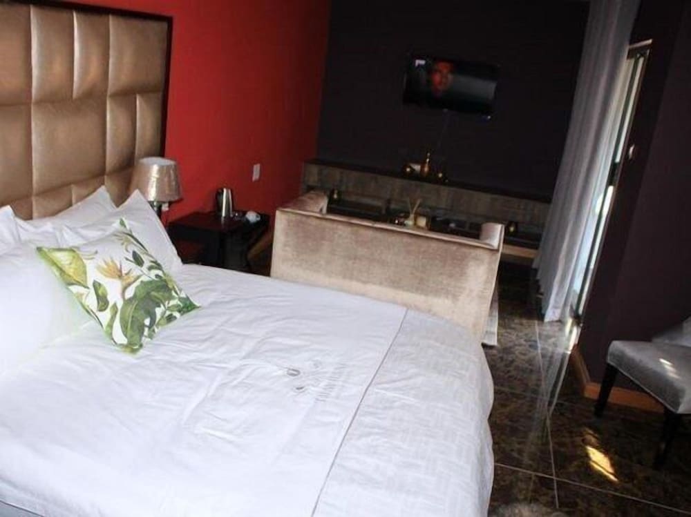 Thavhani boutique hotel 8/17