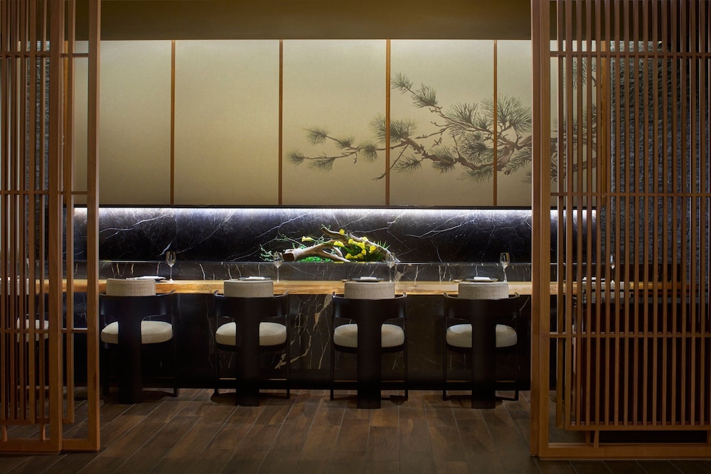 Higashiyama Niseko Village, a Ritz-Carlton Reserve 38/42