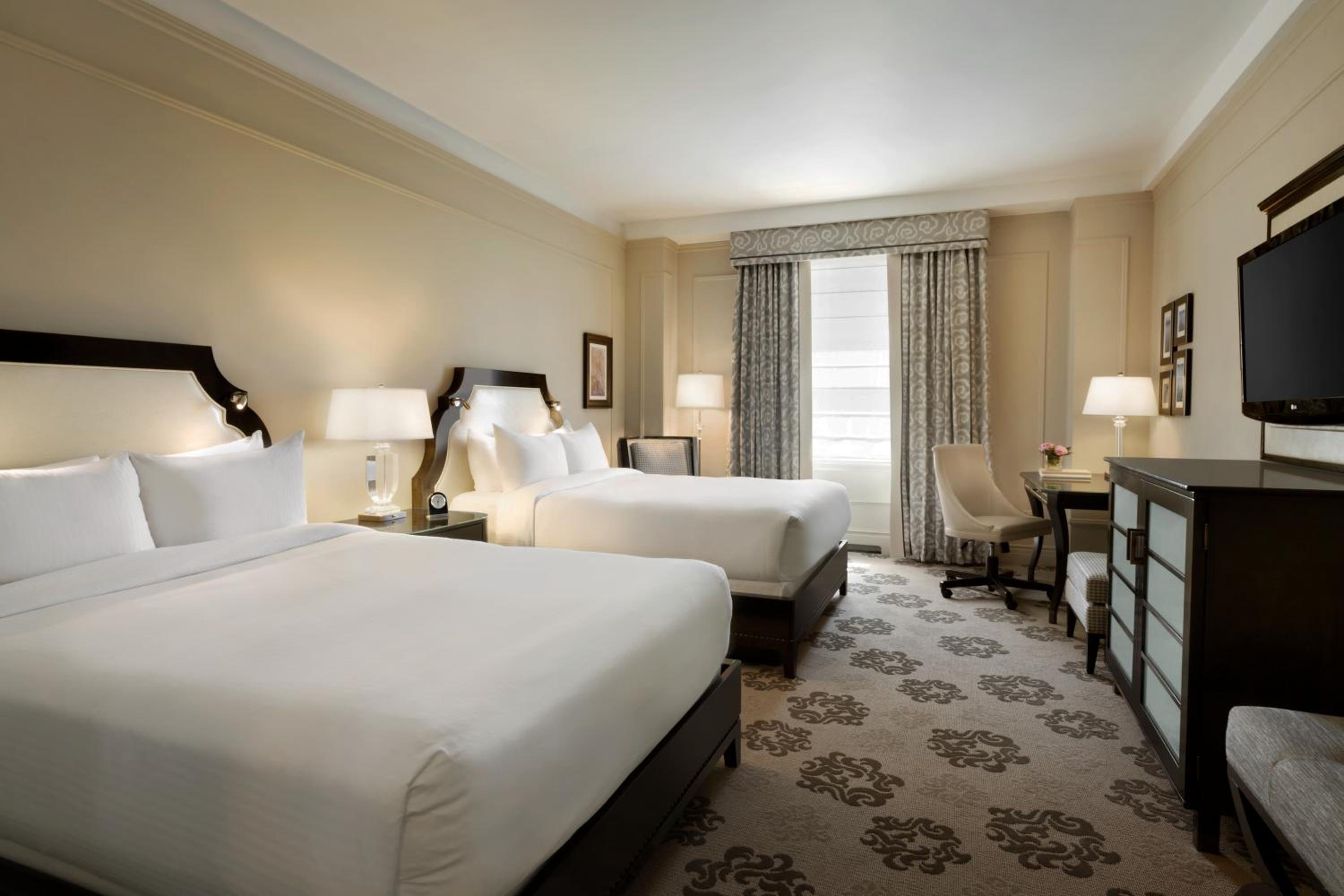 Fairmont, King Bed, 2 Queen Beds، Fairmont Hotel Vancouver 2/5