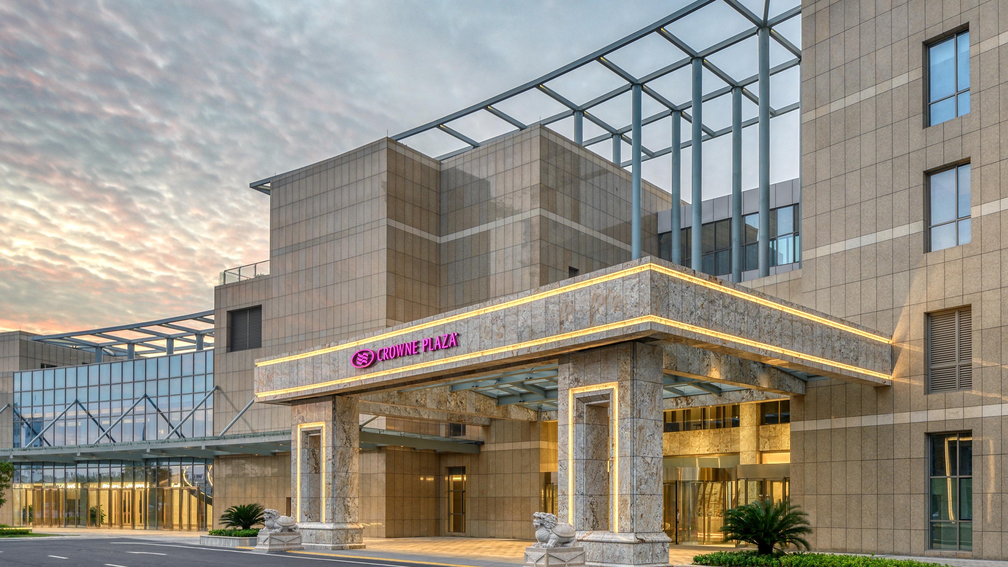 Crowne Plaza Beihai Silver Beach 5/50