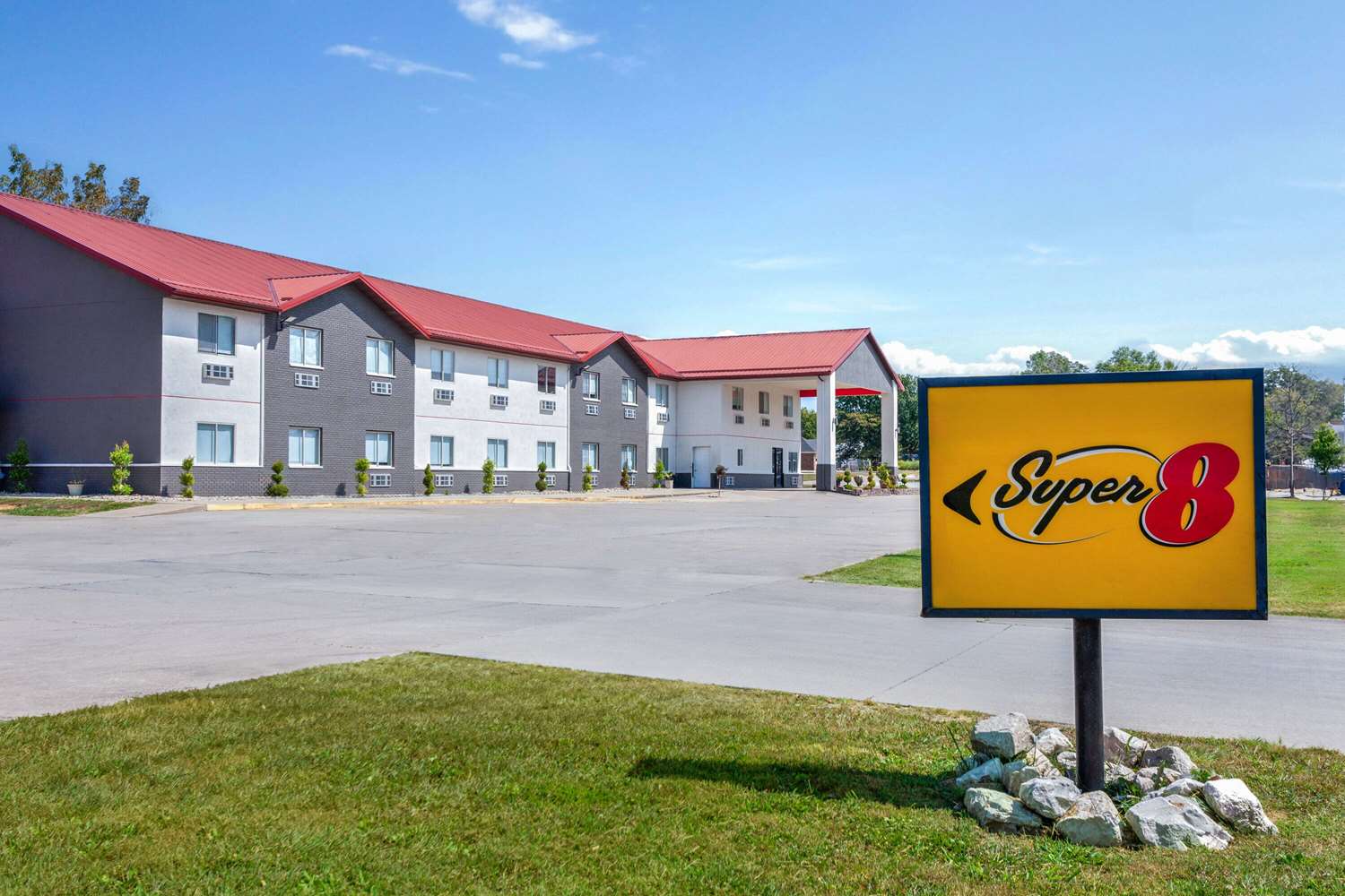 Super 8 by Wyndham Olney 2/18