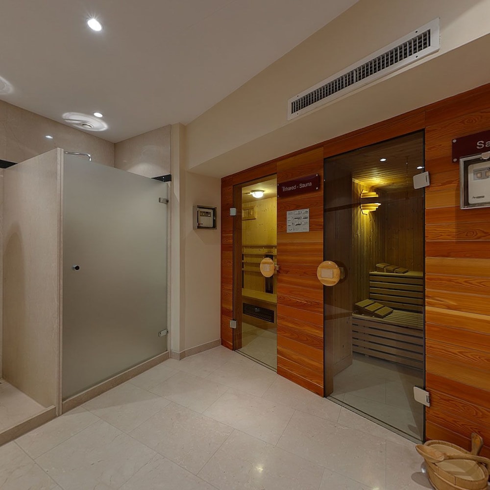 PeakTure Hotel Bucharest 33/68
