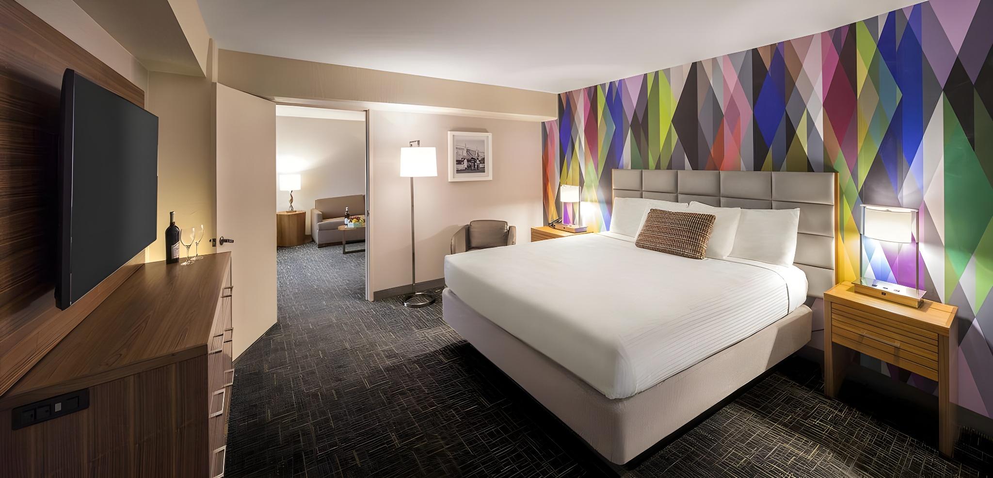 Mini, Suite, High Floor