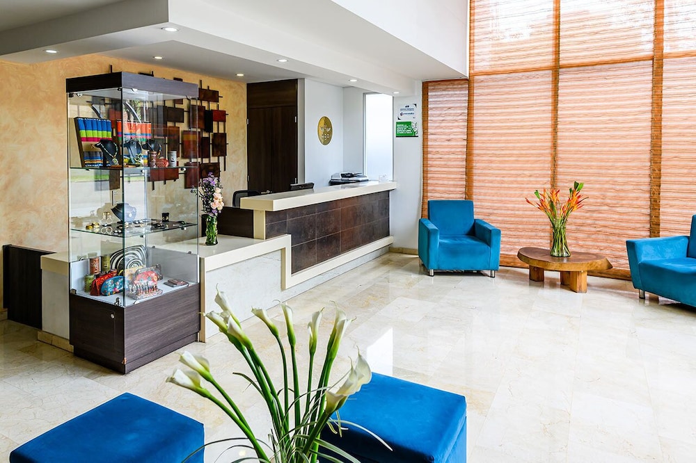 Hotel Grand Plaza Corferias 4/24
