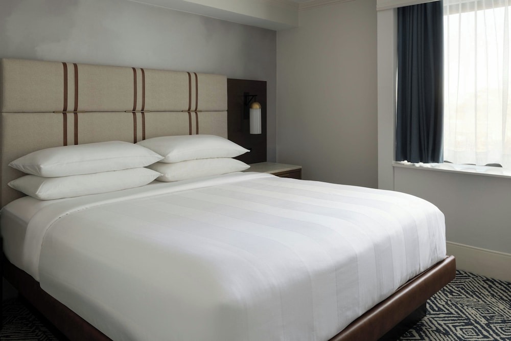 1 Bedroom, Suite, King Bed, Accessible