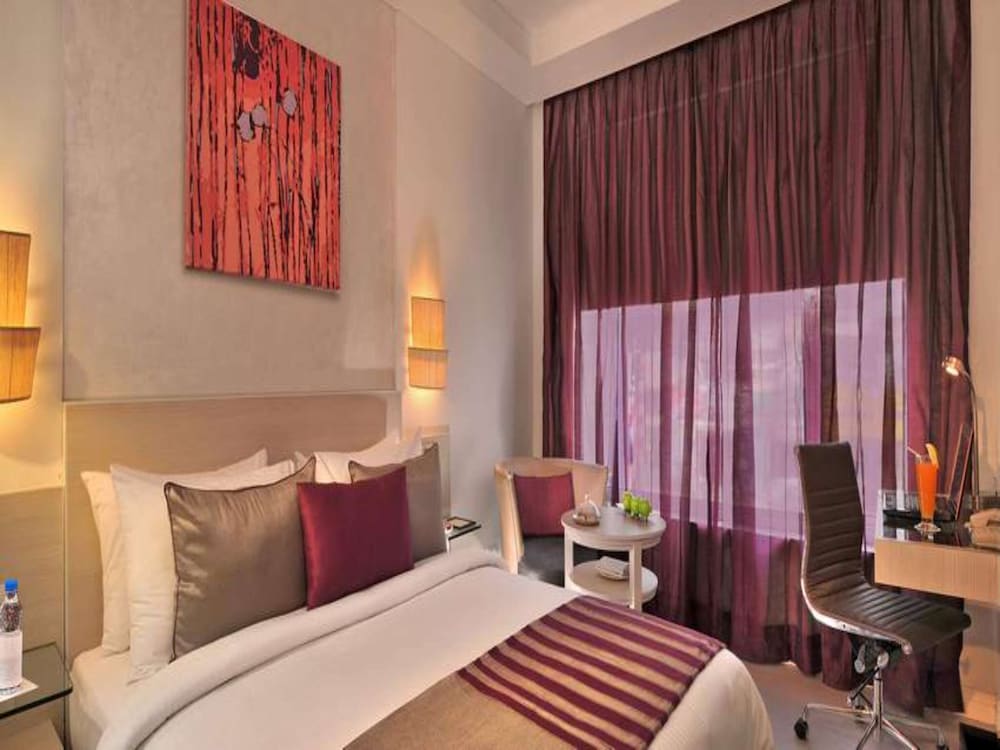 غرفة سوبيريور بسرير مزدوج، THE ASHTAN SAROVAR PORTICO 6/9